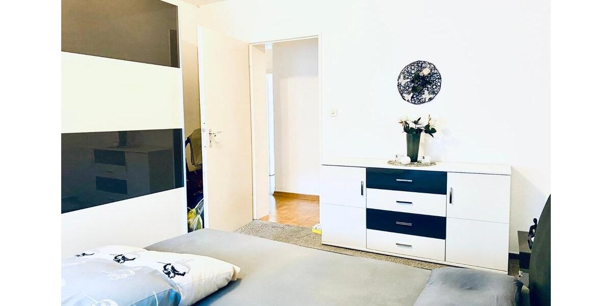 Ruhig gelegene 3-Zi-Whg mit Südbalkon 3 zimmer