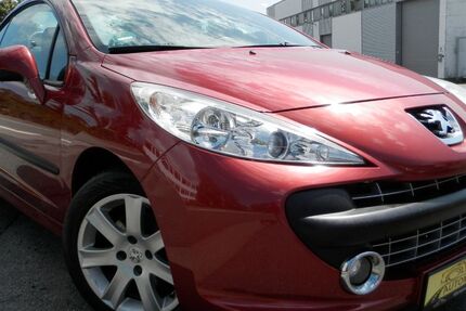 Peugeot 207 99.000 km 3.490 &euro; Elze 31008