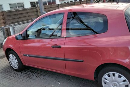 Renault Clio 194.795 km 800 € Hannover 30163