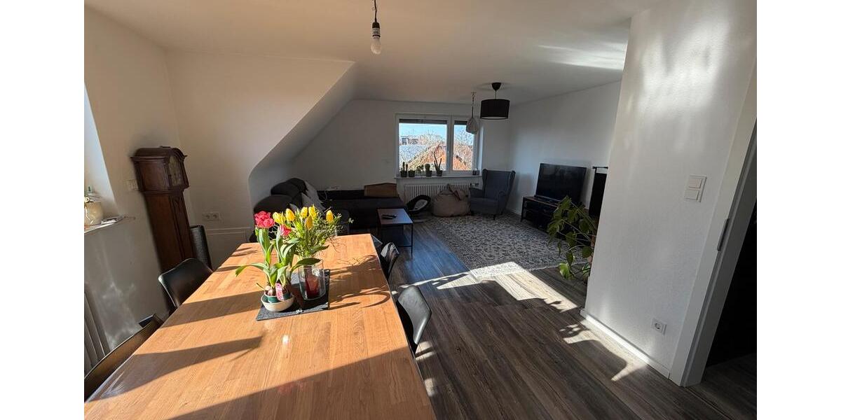 Maisonettenwohnung Langenhagen Engelbostel - 4 Zimmer, 135 m&sup2;, 1.870&euro; | Angebot:26135150