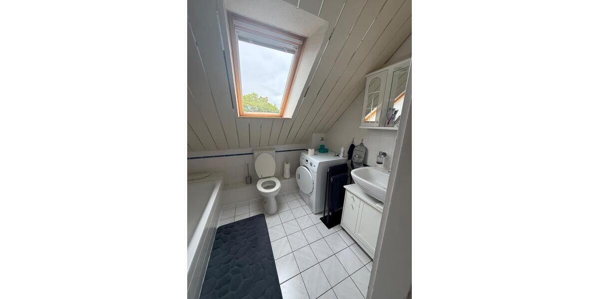 Dachgeschoßwohnung Hannover Döhren-Wülfel - 3 Zimmer, 106 m&sup2;, 365.000&euro; | Angebot:26888730