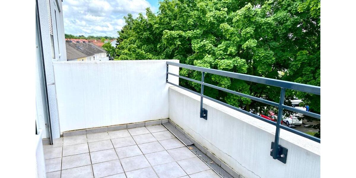 Ruhig gelegene 3-Zi-Whg mit Südbalkon 3 zimmer