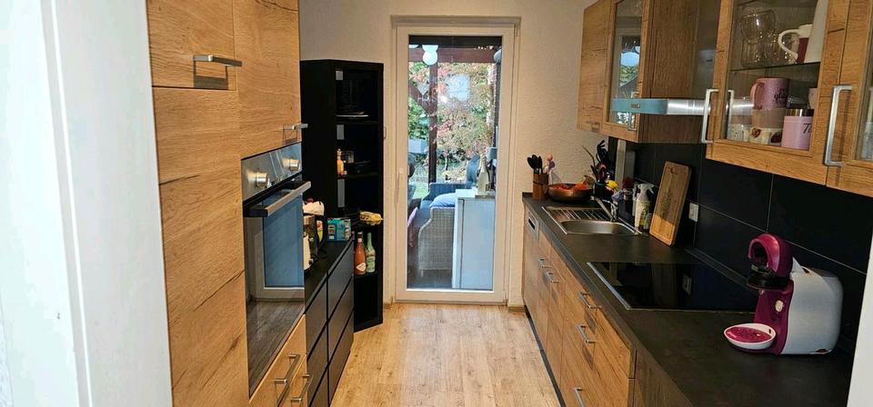 Bungalow Sehnde - 4 Zimmer, 200 m&sup2;, 1.400&euro; | Angebot:27610630