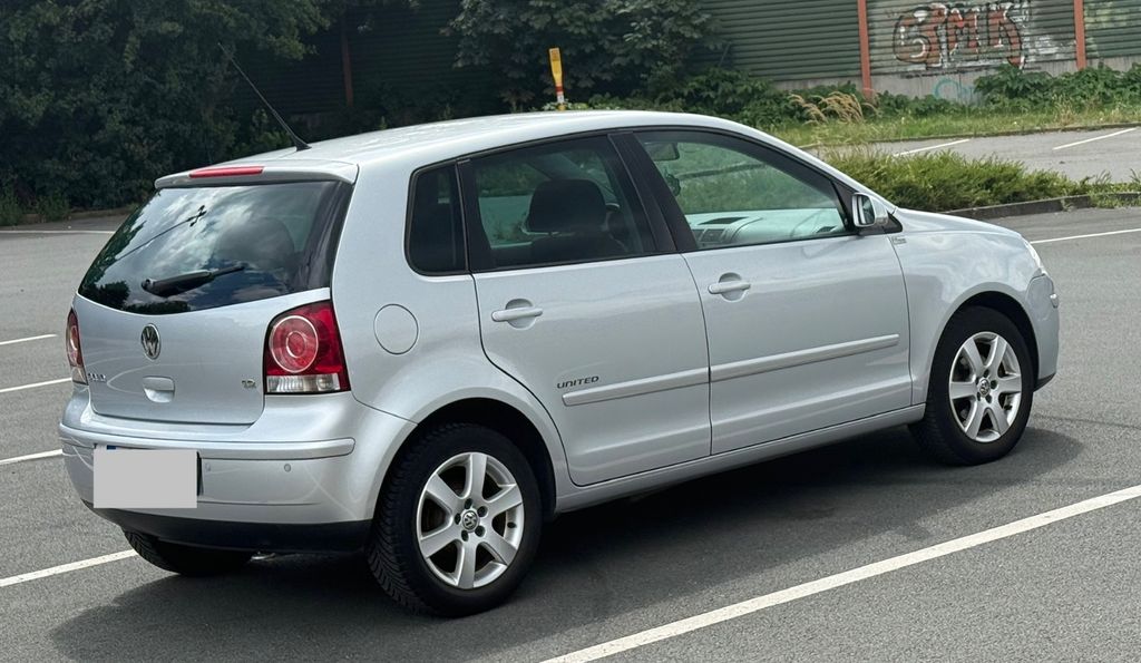 VW Polo 97.000 km 3.990 € Hannover 30851