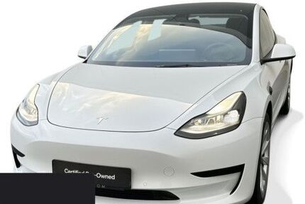 Tesla Model 3 49.969 km 28.100 € Hannover 30519