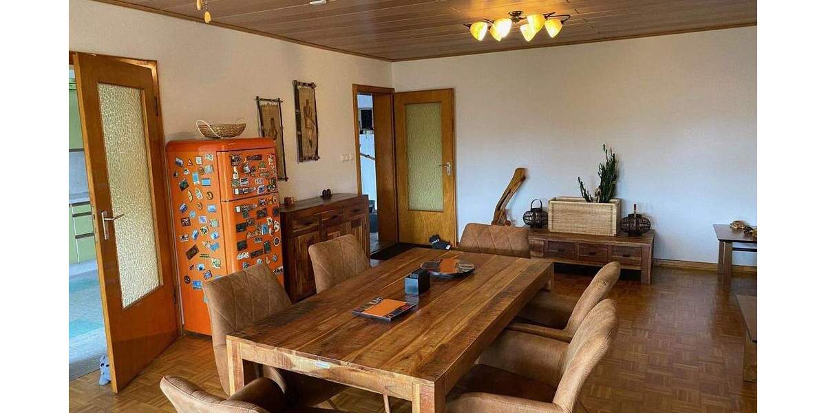 Großzügiges Reihenmittelhaus mit Garten & Garage in zweiter Reihe am Mittellandkanal 5 zimmer