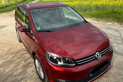 VW Touran 143.000 km 11.950 &euro; Elze 31008