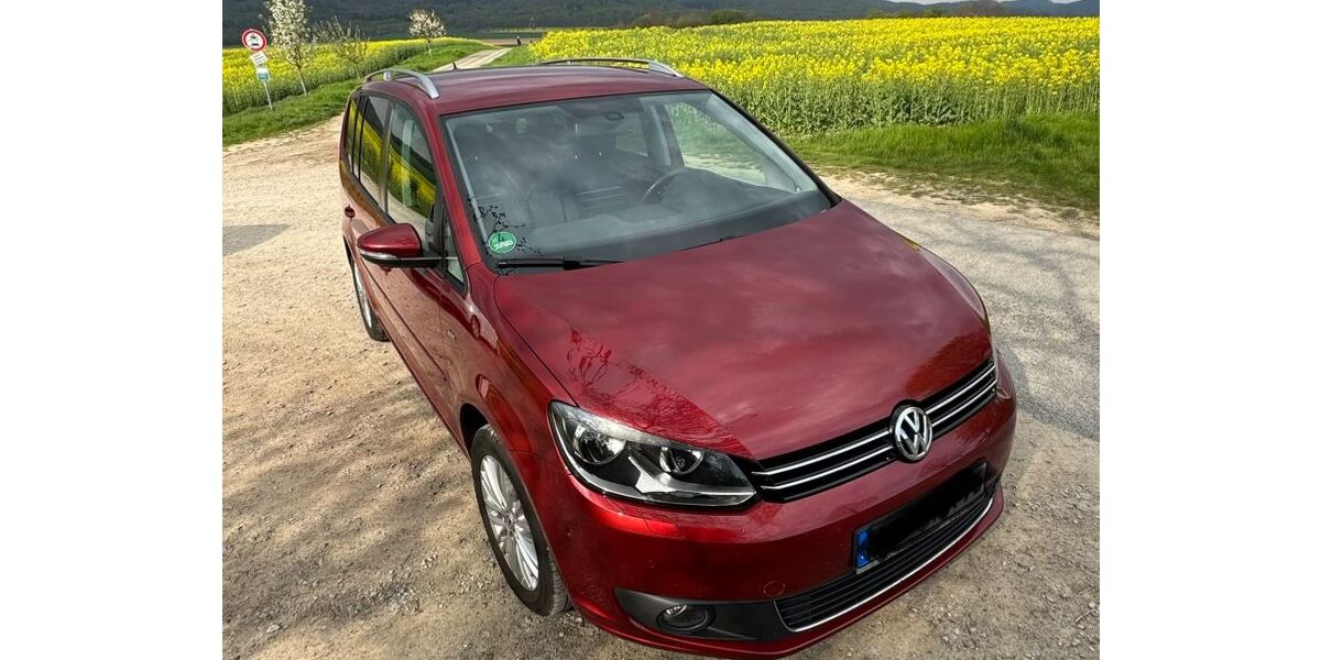 VW Touran 143.000 km 11.950 &euro; Elze 31008