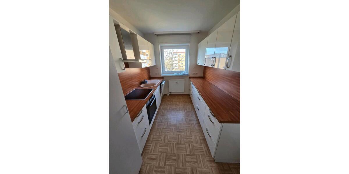 Etagenwohnung Isernhagen - 2.5 Zimmer, 72 m&sup2;, 995&euro; | Angebot:26680516