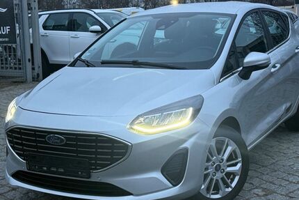 Ford Fiesta 49.000 km 10.990 € Hannover 30179