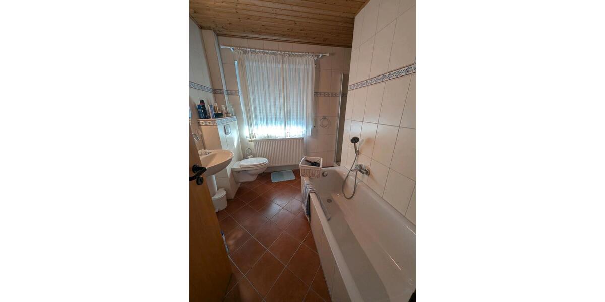 Einfamilienhaus Bad Münder am Deister - 5 Zimmer, 180 m&sup2;, 2.000&euro; | Angebot:27533348