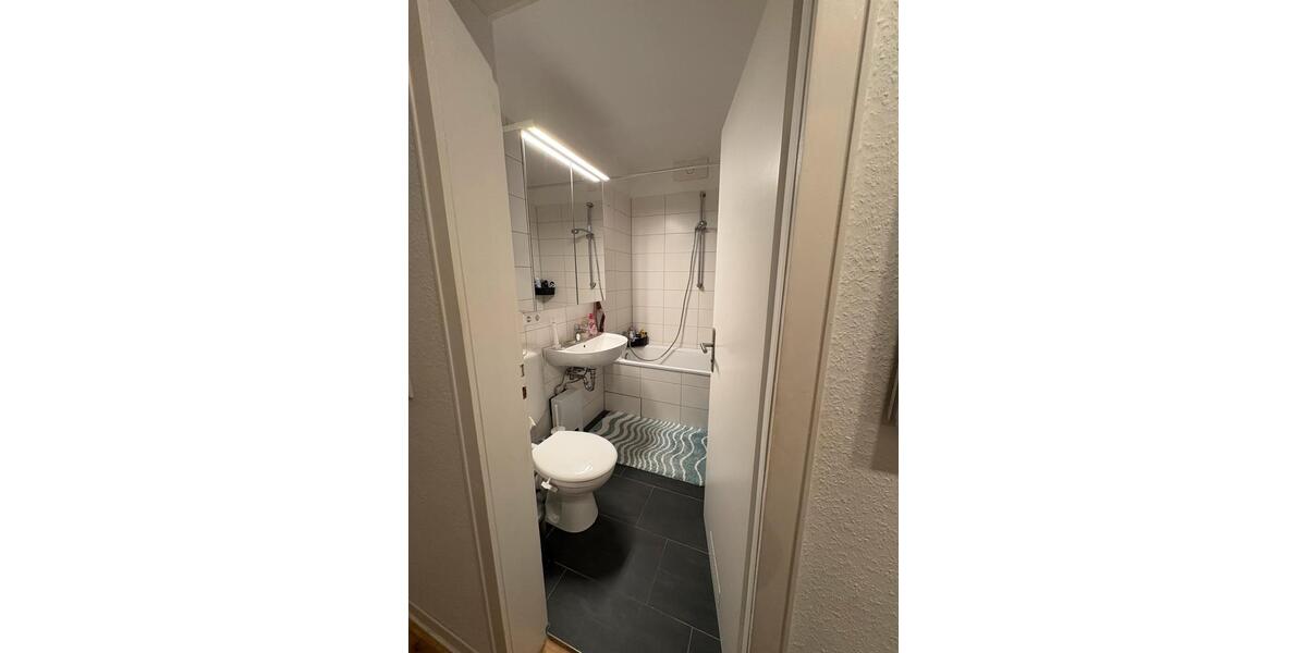 Etagenwohnung Seelze - 1.5 Zimmer, 42 m&sup2;, 465&euro; | Angebot:26372989