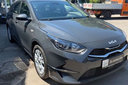 Kia ceed / Ceed 111.184 km 15.900 &euro; Springe 31832