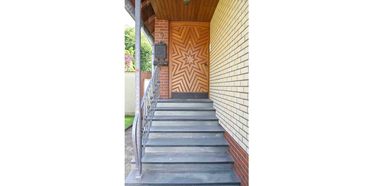 Mehrfamilienhaus, Wohnhaus Hannover / Ahlem Ahlem - 8 Zimmer, 177 m&sup2;, 694.000&euro; | Angebot:26450547
