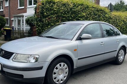 VW Passat 211.700 km 1.890 &euro; Hannover 30539