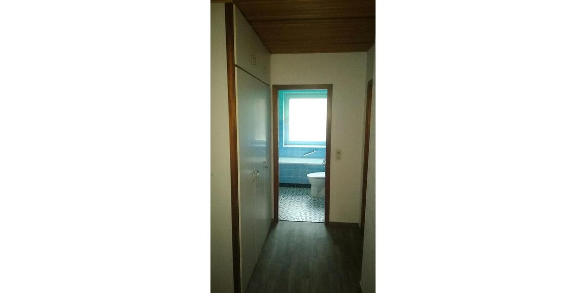 Hochparterre Hannover Linden-Limmer - 2 Zimmer, 58 m&sup2;, 129.000&euro; | Angebot:27428118