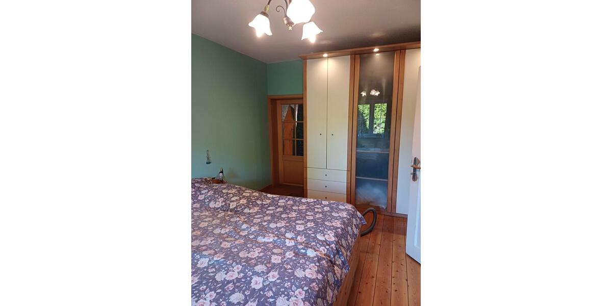 Doppelhaushälfte Lauenau - 5 Zimmer, 180 m&sup2;, 134.000&euro; | Angebot:26030550