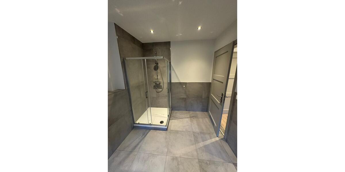 2- Zimmer-Wohnung – Erstbezug nach Totalsanierung 2 zimmer