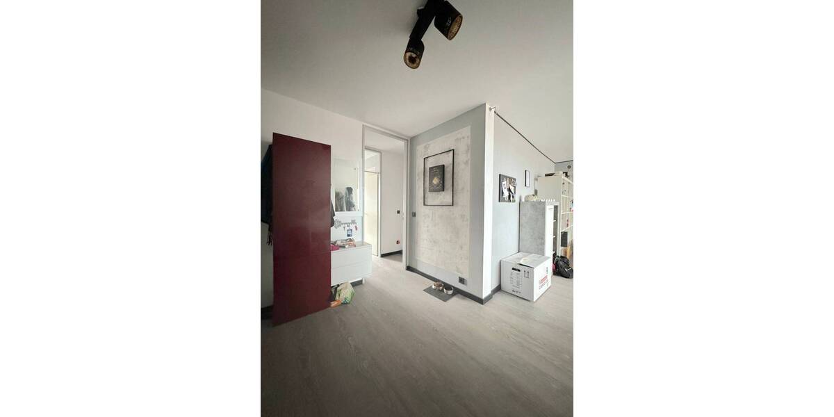 Etagenwohnung Hannover Linden-Mitte - 3 Zimmer, 95 m&sup2;, 175.000&euro; | Angebot:26712865