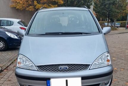 Ford Galaxy 146.000 km 3.950 € Hannover 30177