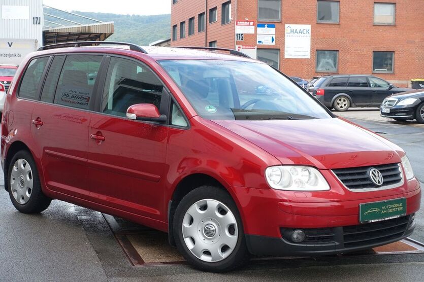 VW Touran 200.000 km 2.990 € Springe 31832