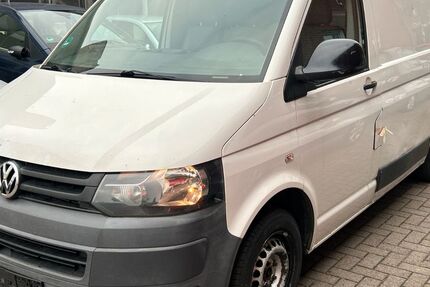 VW T5 Transporter 187.000 km 2.990 € Hannover 30519