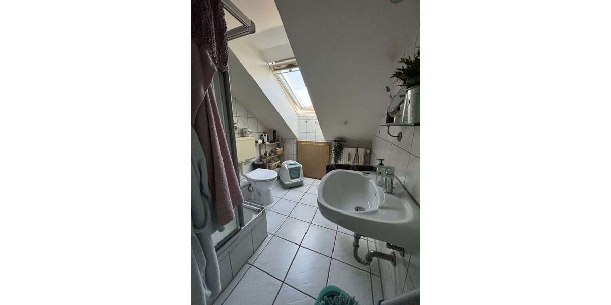 Etagenwohnung Burgdorf - 3 Zimmer, 70 m&sup2;, 700&euro; | Angebot:25794518