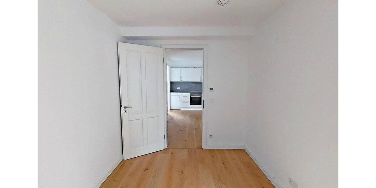Mit Einzugsgeschenk: Stilvolle 5-Zimmer-Maisonettewohnung mit Balkon-Duo in begehrter Lage Hannover-Lister Meile 5 zimmer