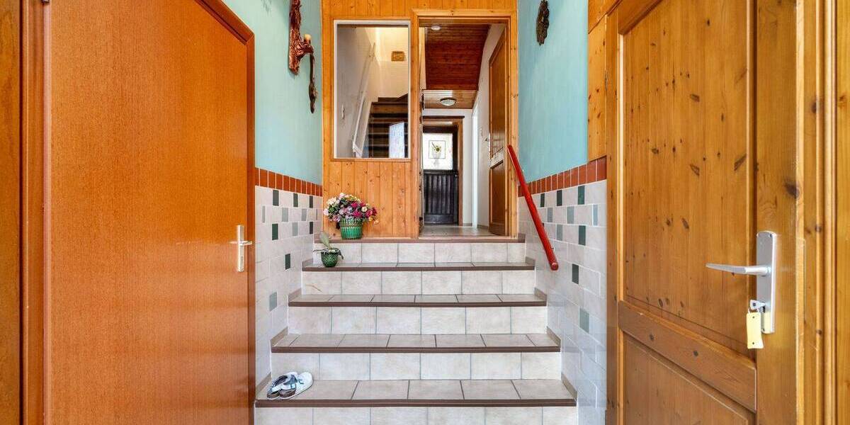 Einfamilienhaus Algermissen - 9 Zimmer, 187 m&sup2;, 320.000&euro; | Angebot:26155550