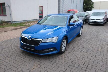 Skoda Superb 183.371 km 13.900 &euro; Hannover 30179