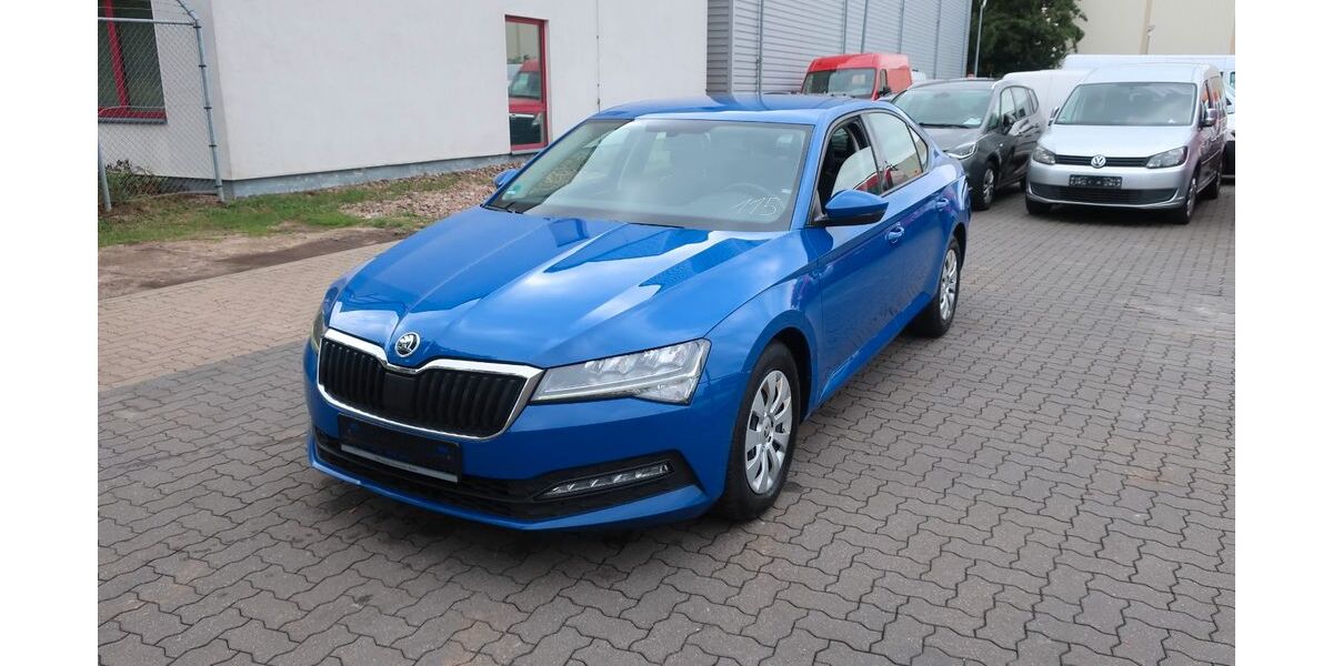 Skoda Superb 183.371 km 13.900 &euro; Hannover 30179