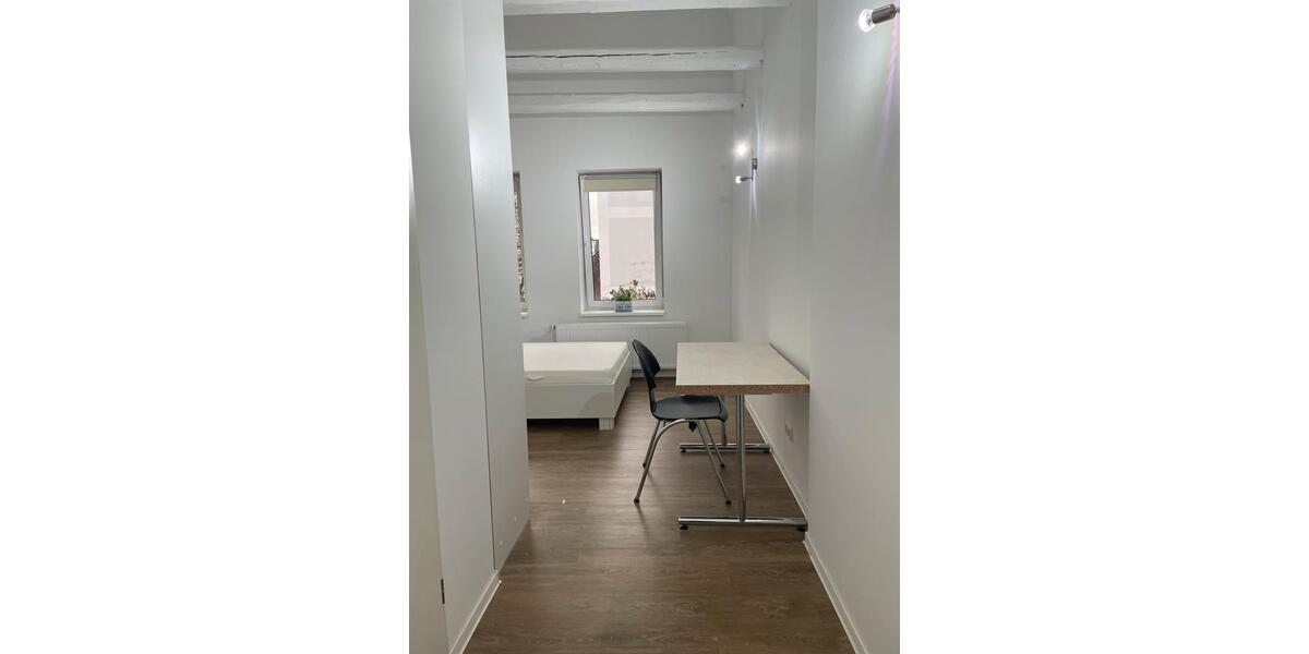 Moderne WG mit eigenem Bad 1 zimmer