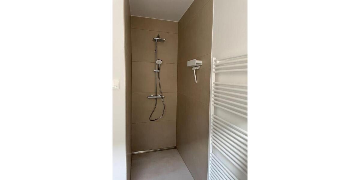 ERSTBEZUG Moderne Reihenhäuser im Zentrum von Großburgwedel - ab Januar 2026 5 zimmer