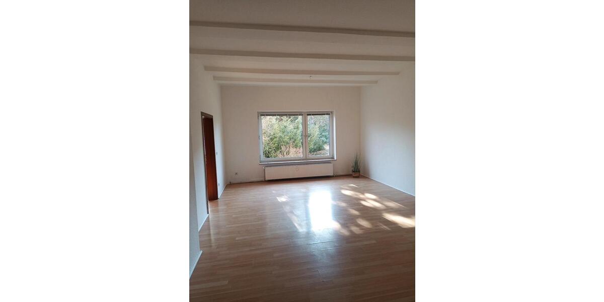 Erdgeschoßwohnung Hannover Herrenhausen-Stöcken - 3 Zimmer, 76 m&sup2;, 670&euro; | Angebot:25258133