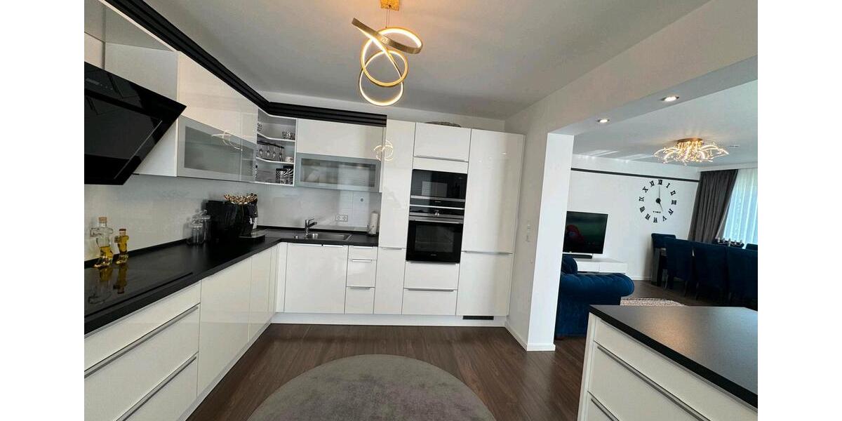 Etagenwohnung Hildesheim Bockfeld - 3 Zimmer, 106 m&sup2;, 329.000&euro; | Angebot:25156890