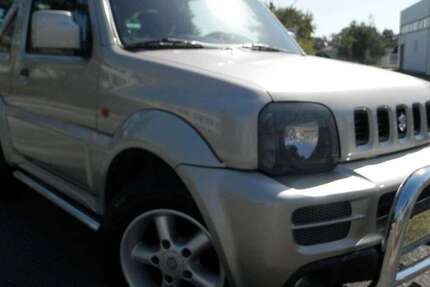 Suzuki Jimny 149.000 km 9.990 &euro; Elze 31008