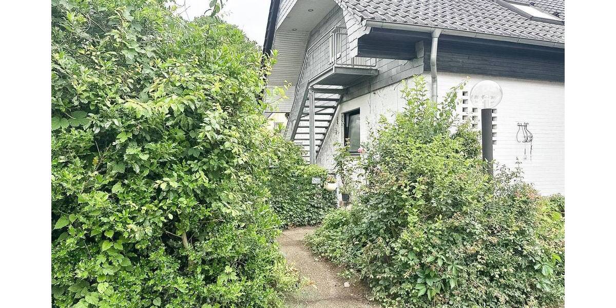Etagenwohnung Hannover Groß Buchholz - 4 Zimmer, 145 m&sup2;, 1.500&euro; | Angebot:26902975