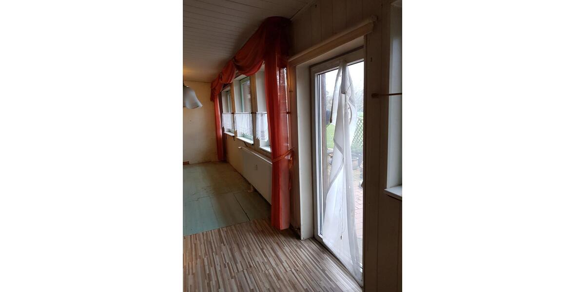 Einfamilienhaus Neustadt am Rübenberge - 12 Zimmer, 250 m&sup2;, 2.125&euro; | Angebot:24224642