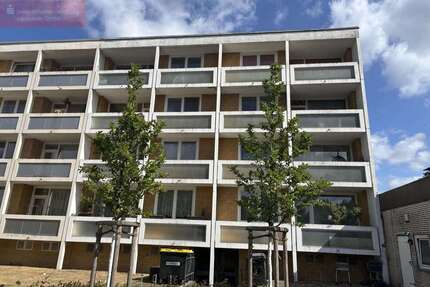 Haus zum Kaufen in Garbsen 695.000 € 423.44 m² 16 zimmer