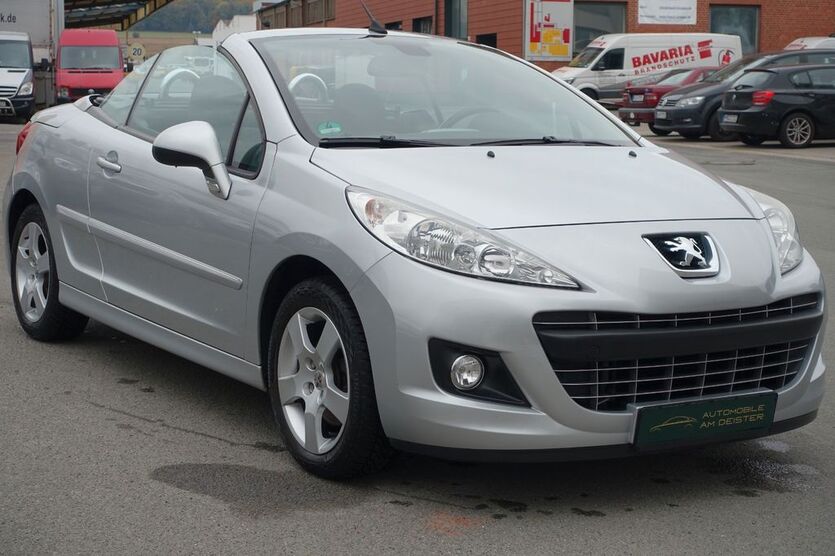 Peugeot 207 94.874 km 4.990 € Springe 31832