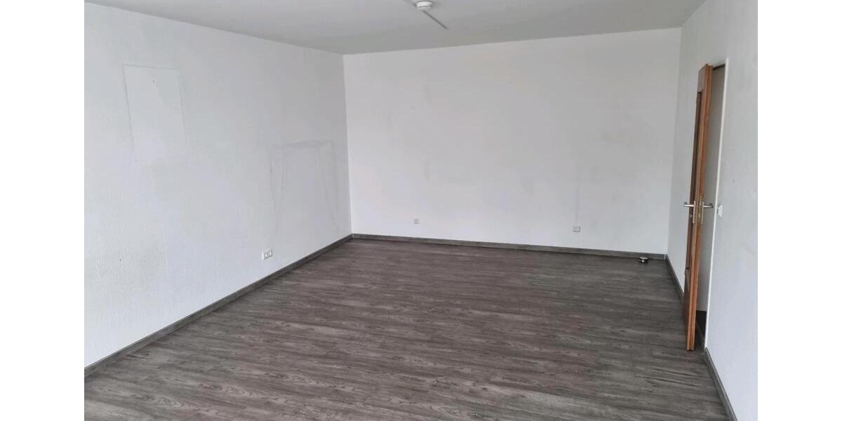 Etagenwohnung Ronnenberg - 3 Zimmer, 81 m&sup2;, 200.000&euro; | Angebot:25902701