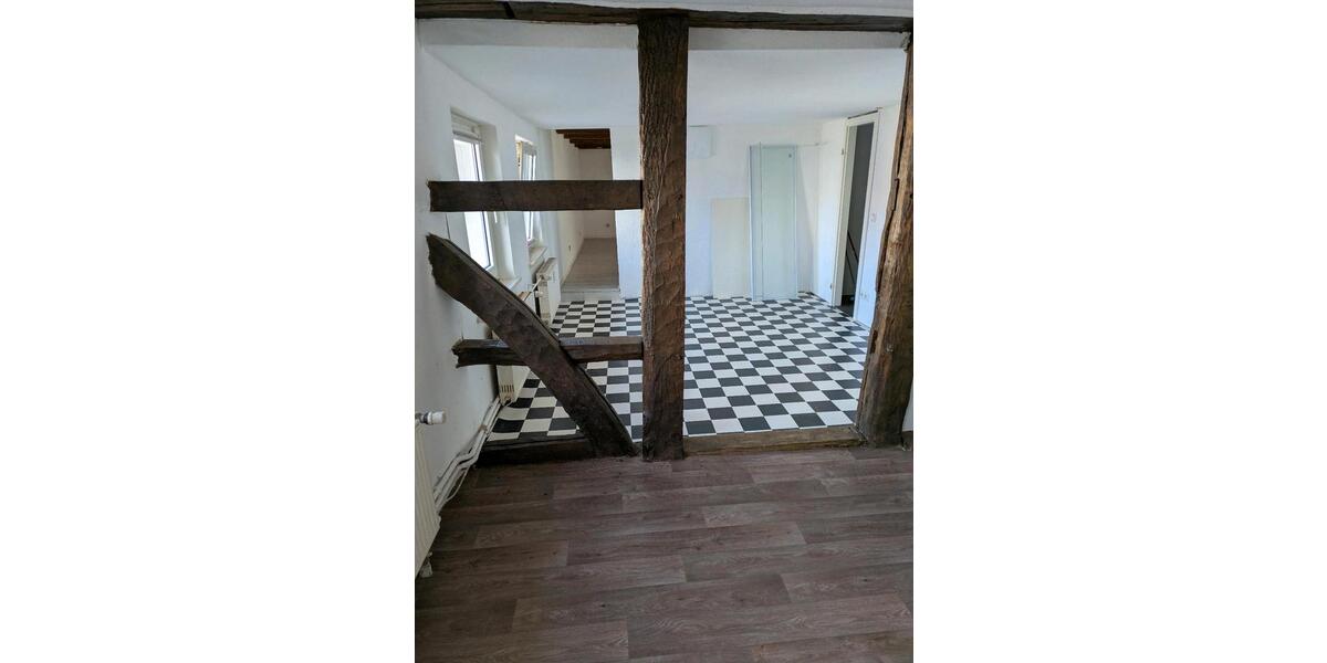 Maisonettenwohnung Springe - 3 Zimmer, 85 m&sup2;, 690&euro; | Angebot:25593186