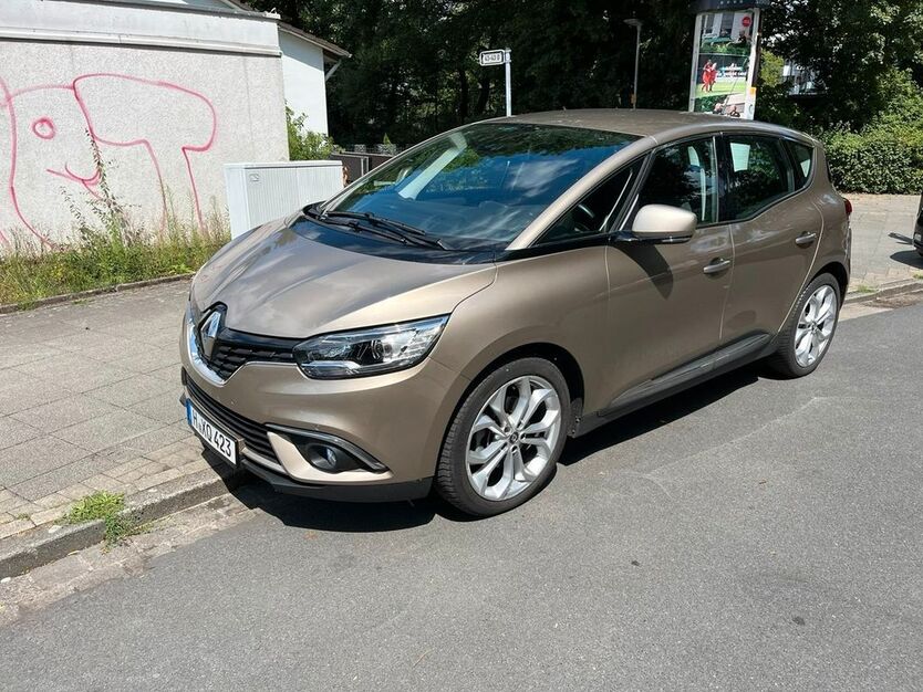 Renault Scenic 100.000 km 8.000 € Hannover 30179