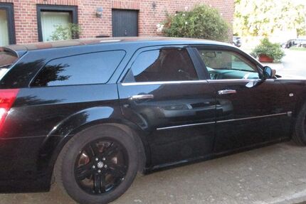 Chrysler 300C 261.000 km 7.000 &euro; Langenhagen 30855