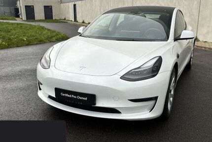 Tesla Model 3 54.199 km 29.700 &euro; Hannover 30519
