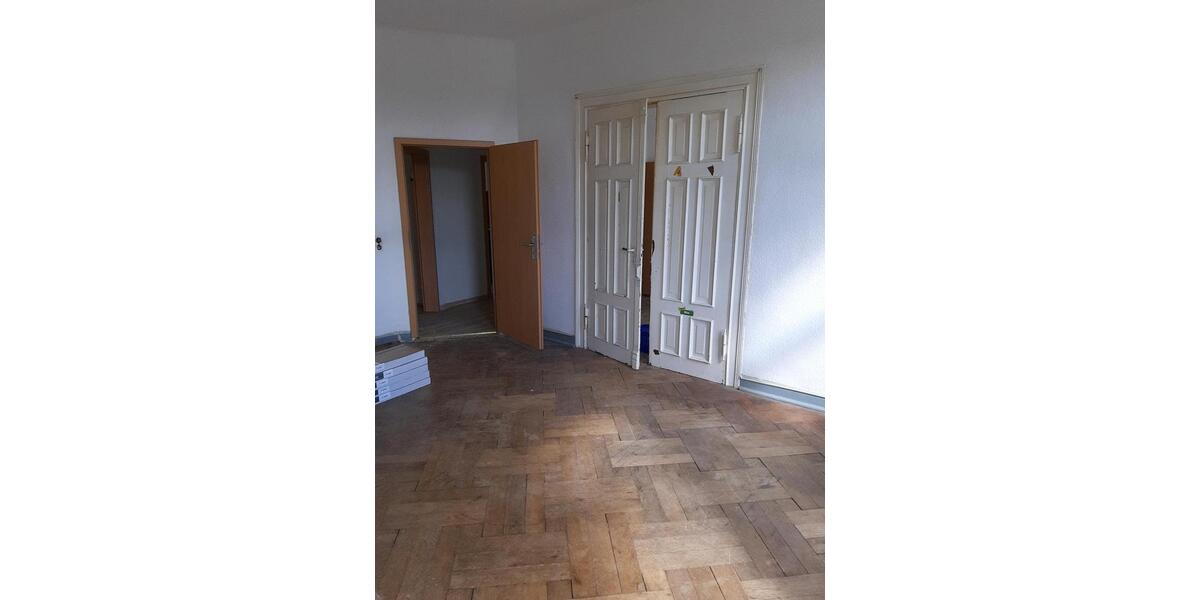 Etagenwohnung Hannover Döhren-Wülfel - 5 Zimmer, 132 m&sup2;, 820&euro; | Angebot:26266491