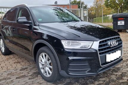 Audi Q3 210.000 km 9.800 € Hannover 30179