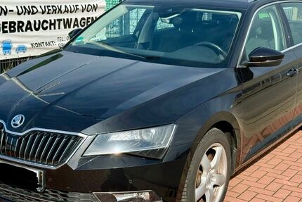 Skoda Superb 189.000 km 11.900 &euro; Neustadt 31535