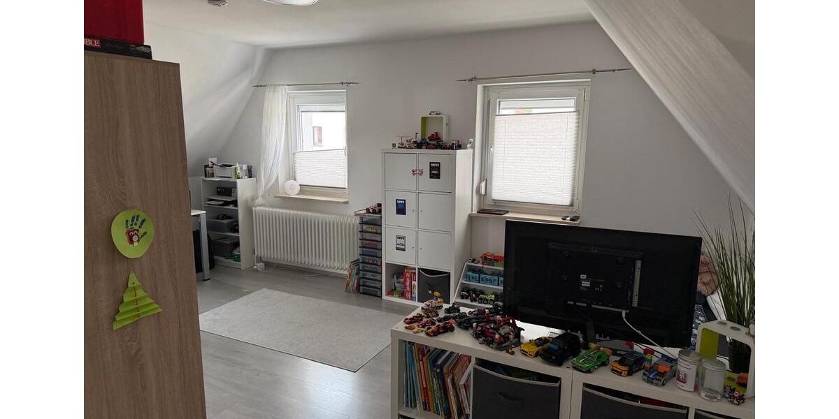 Dachgeschoßwohnung Lehrte - 2 Zimmer, 67 m&sup2;, 650&euro; | Angebot:26495681