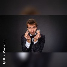 Jan Logemann - Sim Sala Samstag: Familienzaubershow 18.04.2026 Desimos Spezial Club im Apollokino